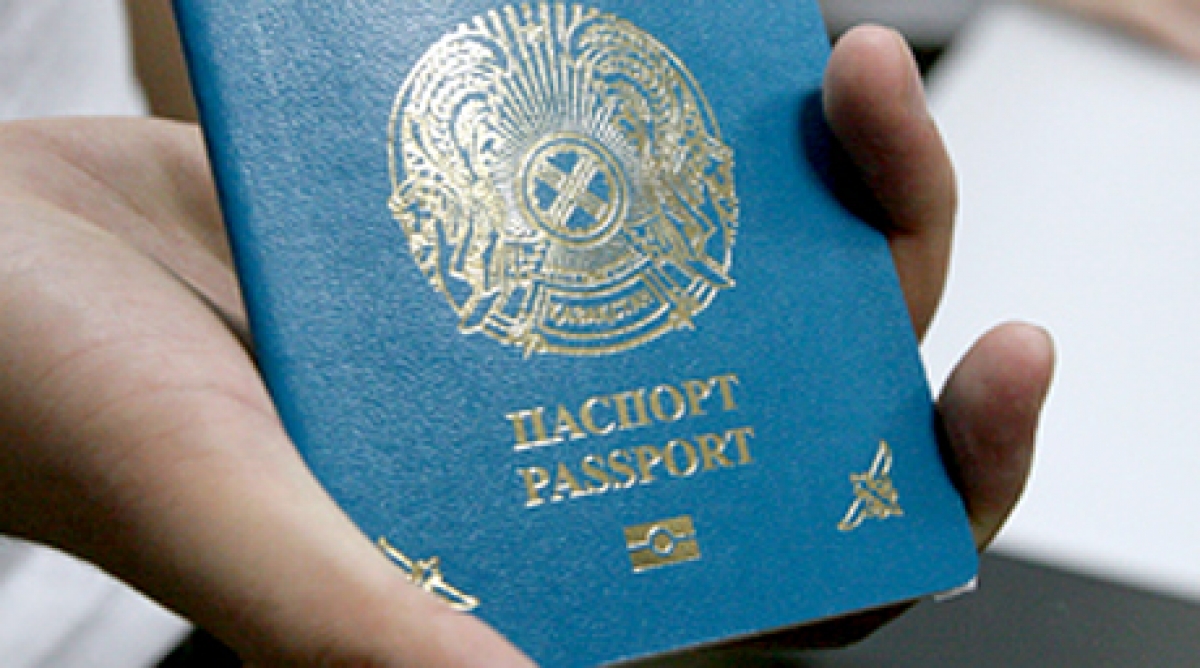 Лица преклонного возраста теперь смогут оформить паспорт РК без выезда на родину