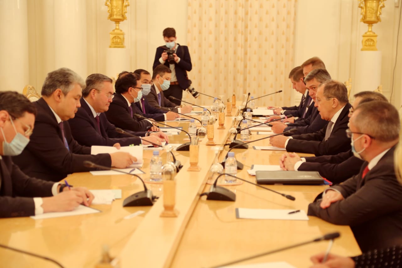 В Москве прошла встреча глав МИД Казахстана и России