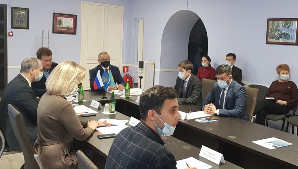 В Астрахани обсудили активизацию сотрудничества с регионами РК