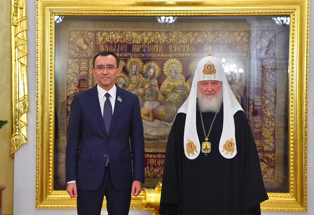 Спикер Сената Парламента РК Маулен Ашимбаев встретился с Патриархом Кириллом