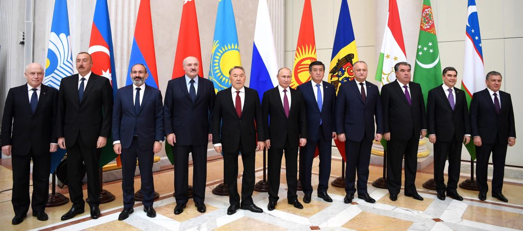 Президент Казахстана принял участие в неформальном саммите глав государств СНГ