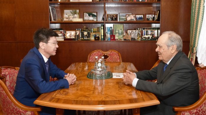 Генеральный консул Республики Казахстан в Казани встретился с Первым Президентом Республики Татарстан Минтимер Шаймиевым