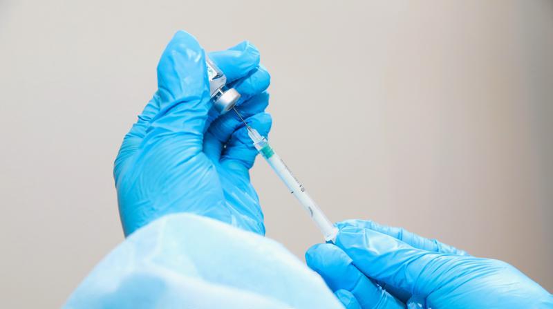 Қазақстан ұлттық вакцинасымен коронавирусқа қарсы науқанды бастады